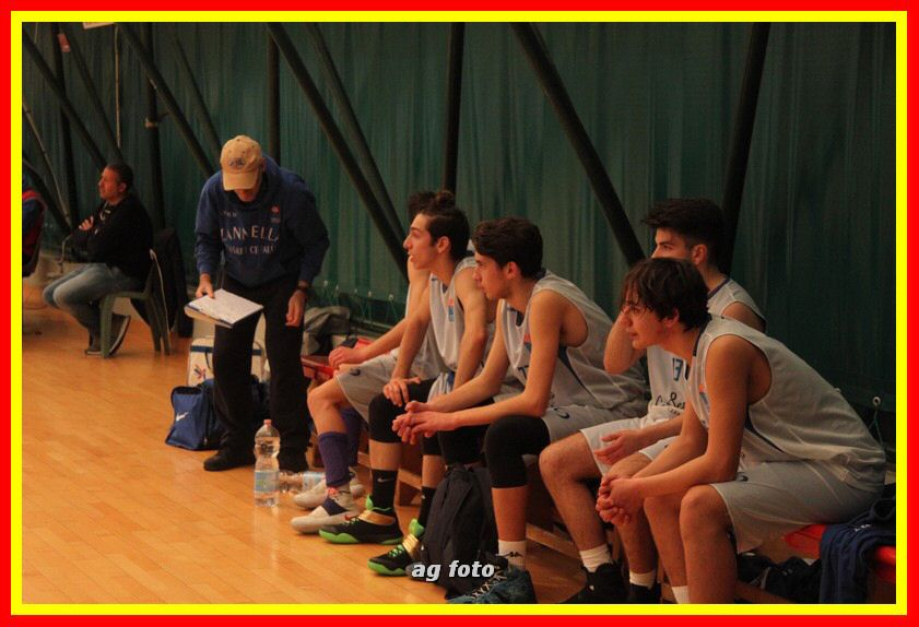 170407 basketU16 069_tn.jpg